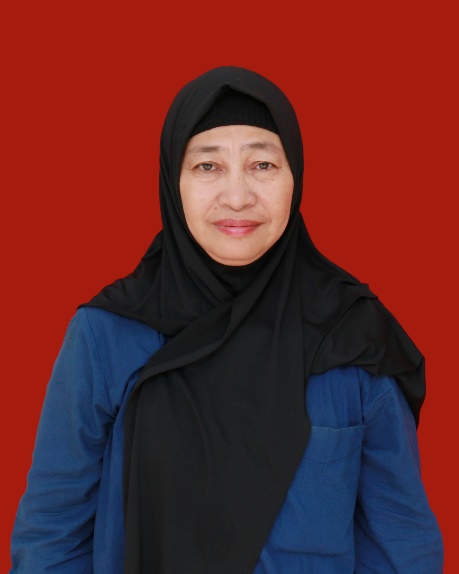 Dr. Ir. Eva Novaria, M.Si.